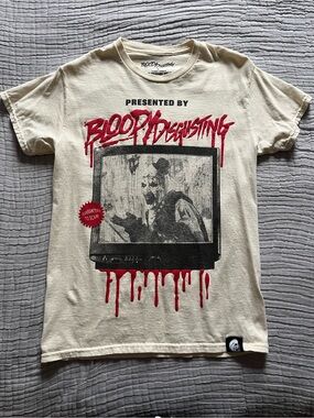 Bloody Disgusting x Terrifier Small Unisex T-Shirt Exclusive Art the clown